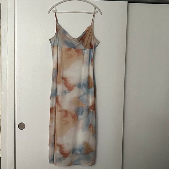Vila cowl neck cami maxi dress (10) in abstract dream print cream peach blue - Picture 6 of 11